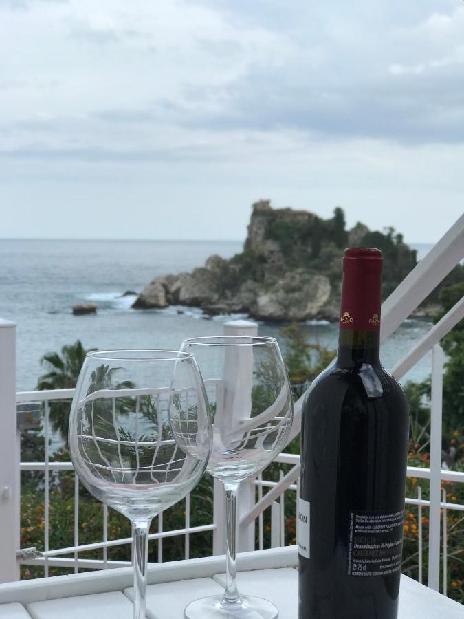 Paradisea Taormina Luaran gambar